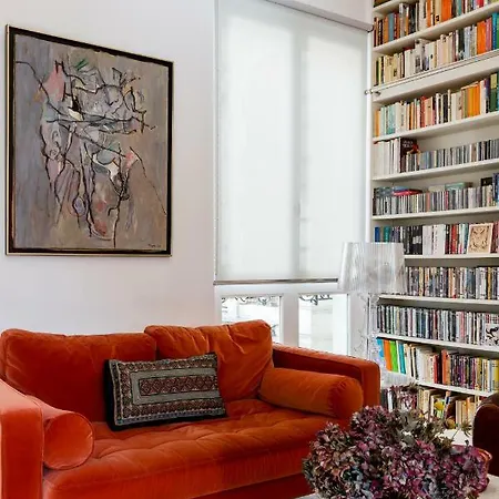Apartment Veeve - The Library *