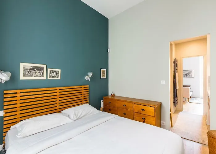 Veeve - The Library Apartman Párizs